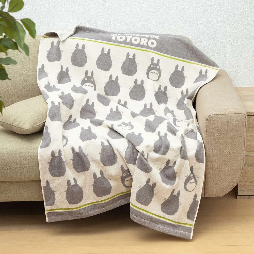 My Neighbor Totoro Fluffy blanket Big Totoro 85 x 115 cm 