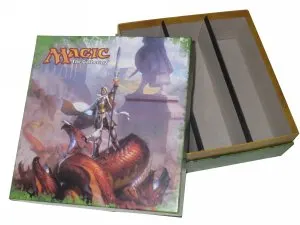 Theros: Empty Holiday Gift Box