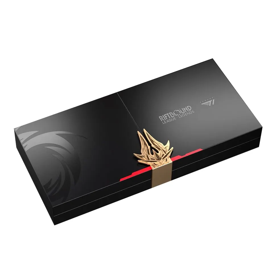 The T1 Worlds Champion | Signature Edition Box Set